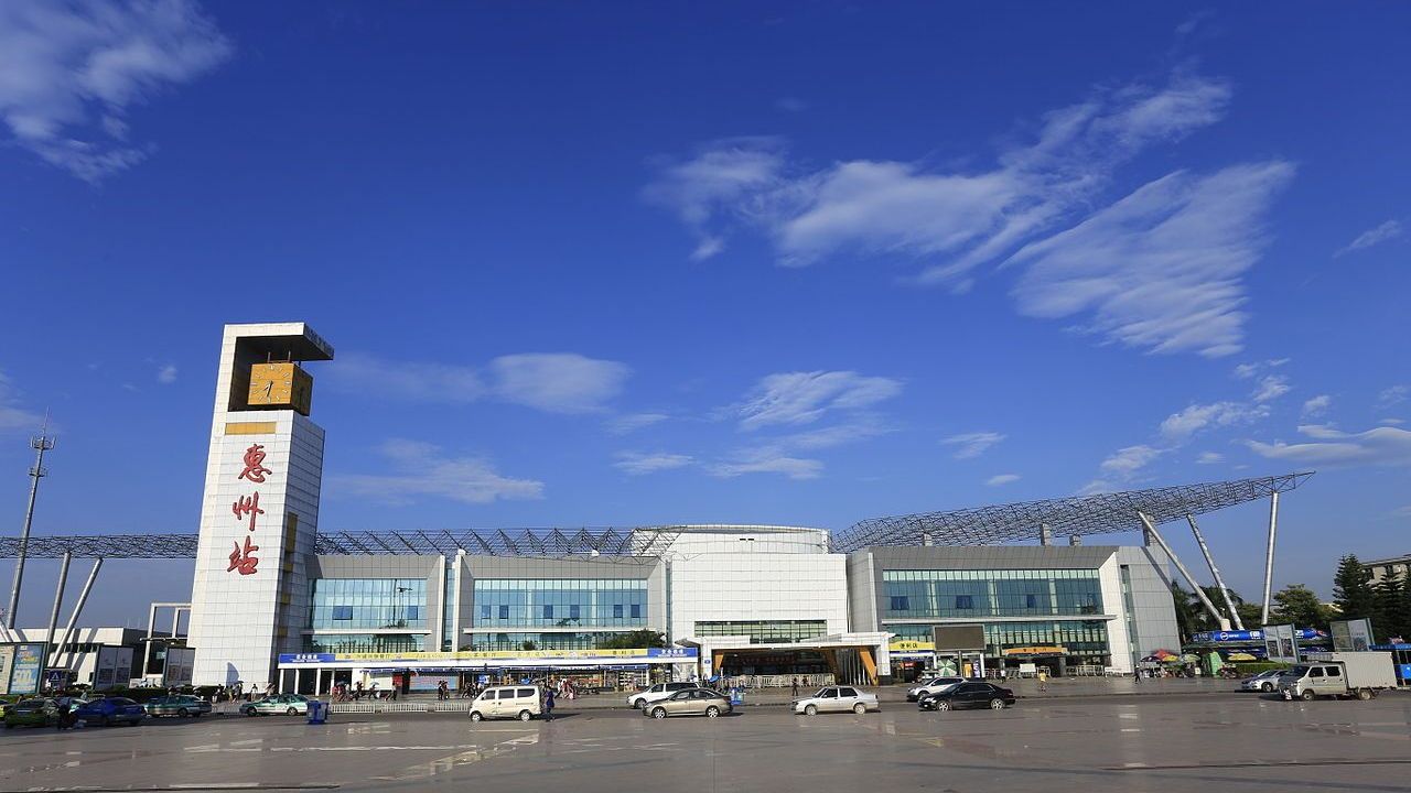 深圳到惠州貨運(yùn)公司_深圳到惠州貨運(yùn)專線